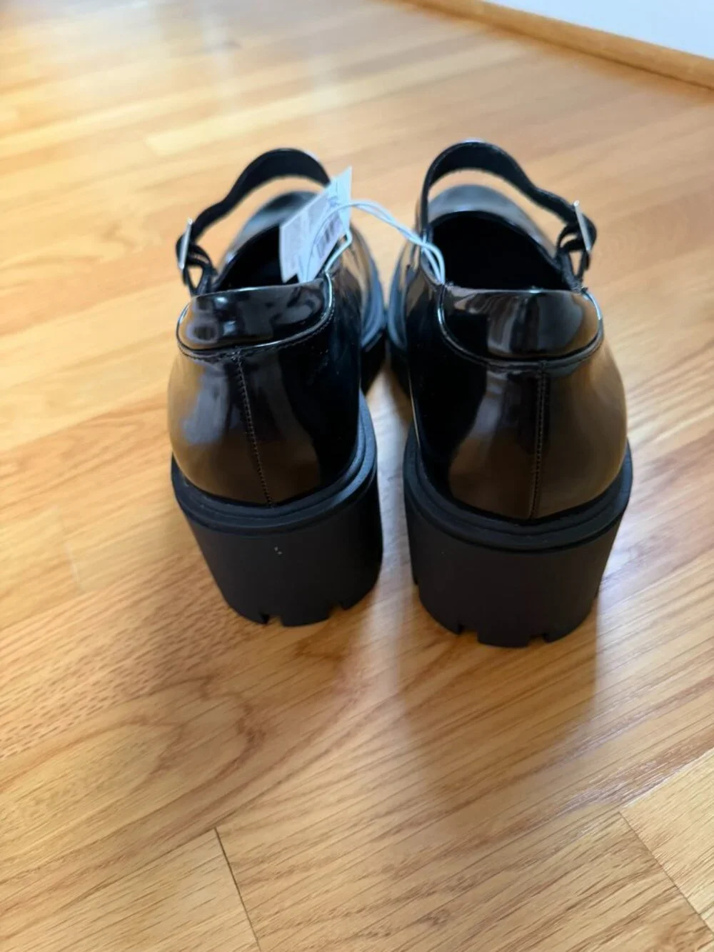 NWT Old Navy | Chunky Lug Sole Mary Jane Heels | Black, 9.5